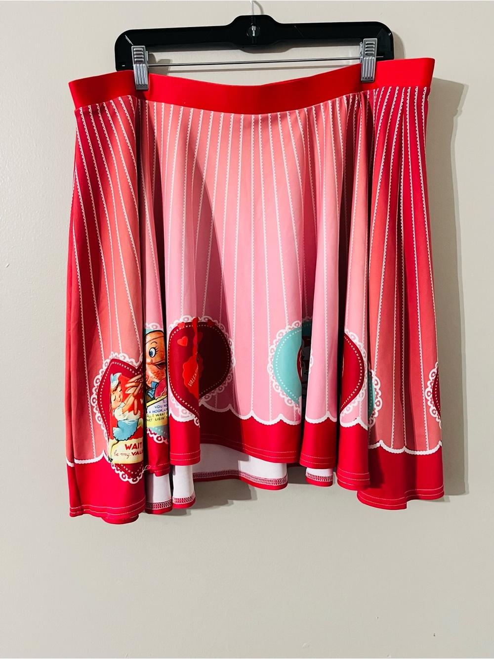 The Oblong Box Shop- Graphics of Retro Valentine Sz 3XL.